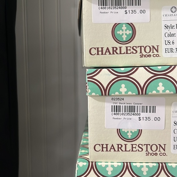 Charleston Shoe Co Backless Coop Slides, Black, BRAND NEW in Box - Picture 9 of 9